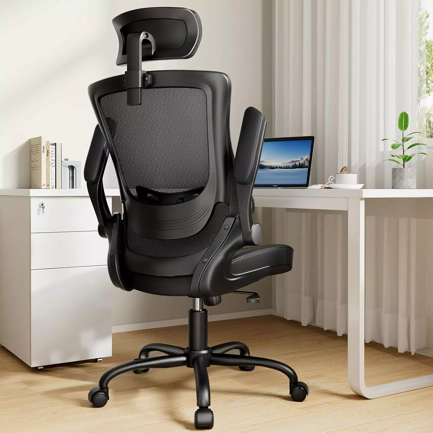 Ergonomic High Back Office Chair PU Leather and Mesh, Adjustable Lumbar Support Marsail