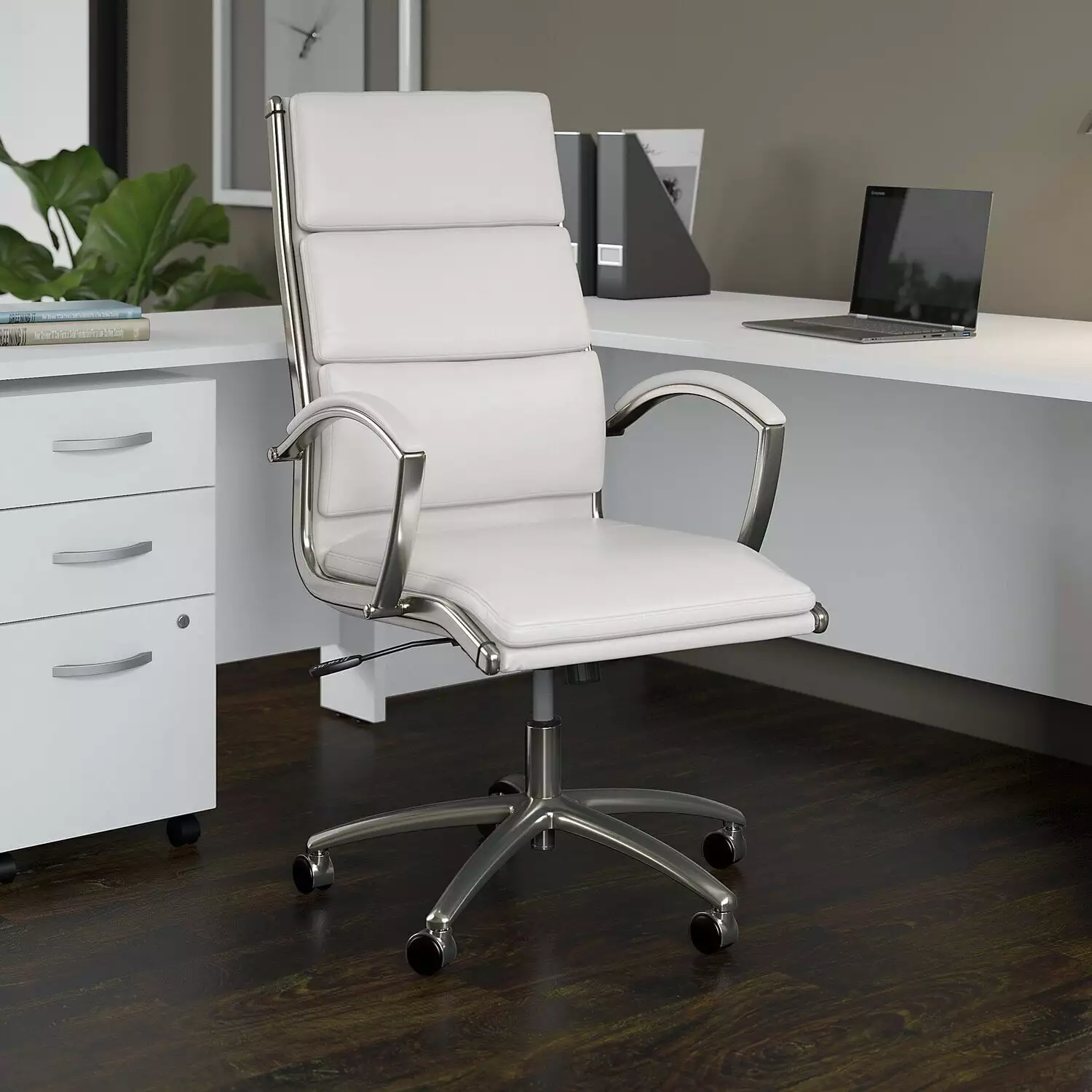 Maykoosh Neo-Classical Nostalgia Furniture High Back Leather Executive Office Chair White