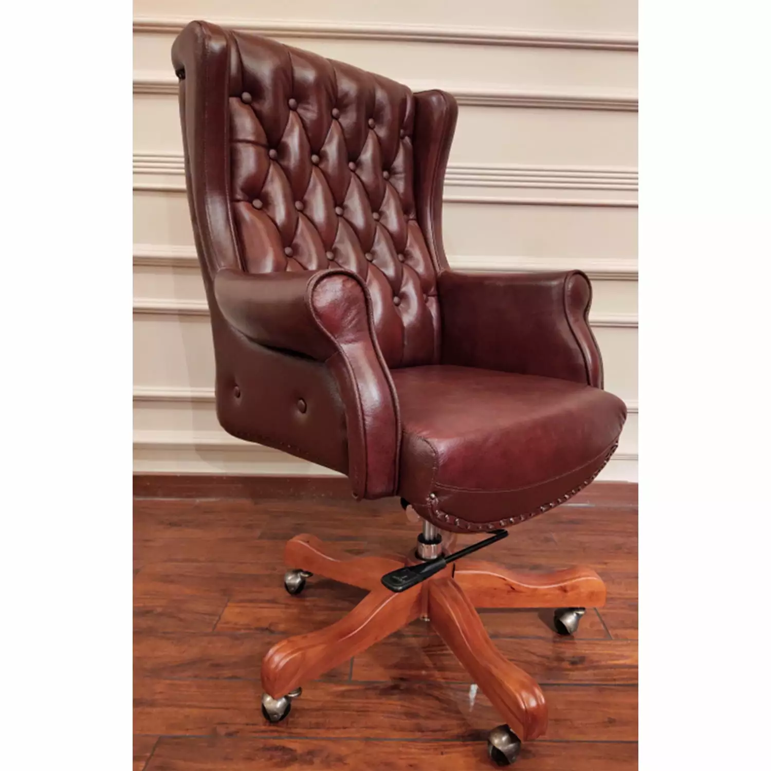 Maykoosh Renaissance Refinement HO-213 Executive Chair Leather High Back Office Chair