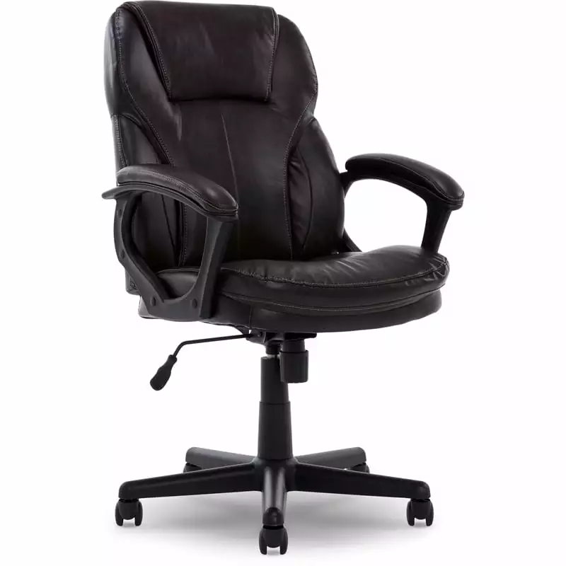 Pemberly Row Traditional Faux Leather Managers Office Chair Chestnut Brown