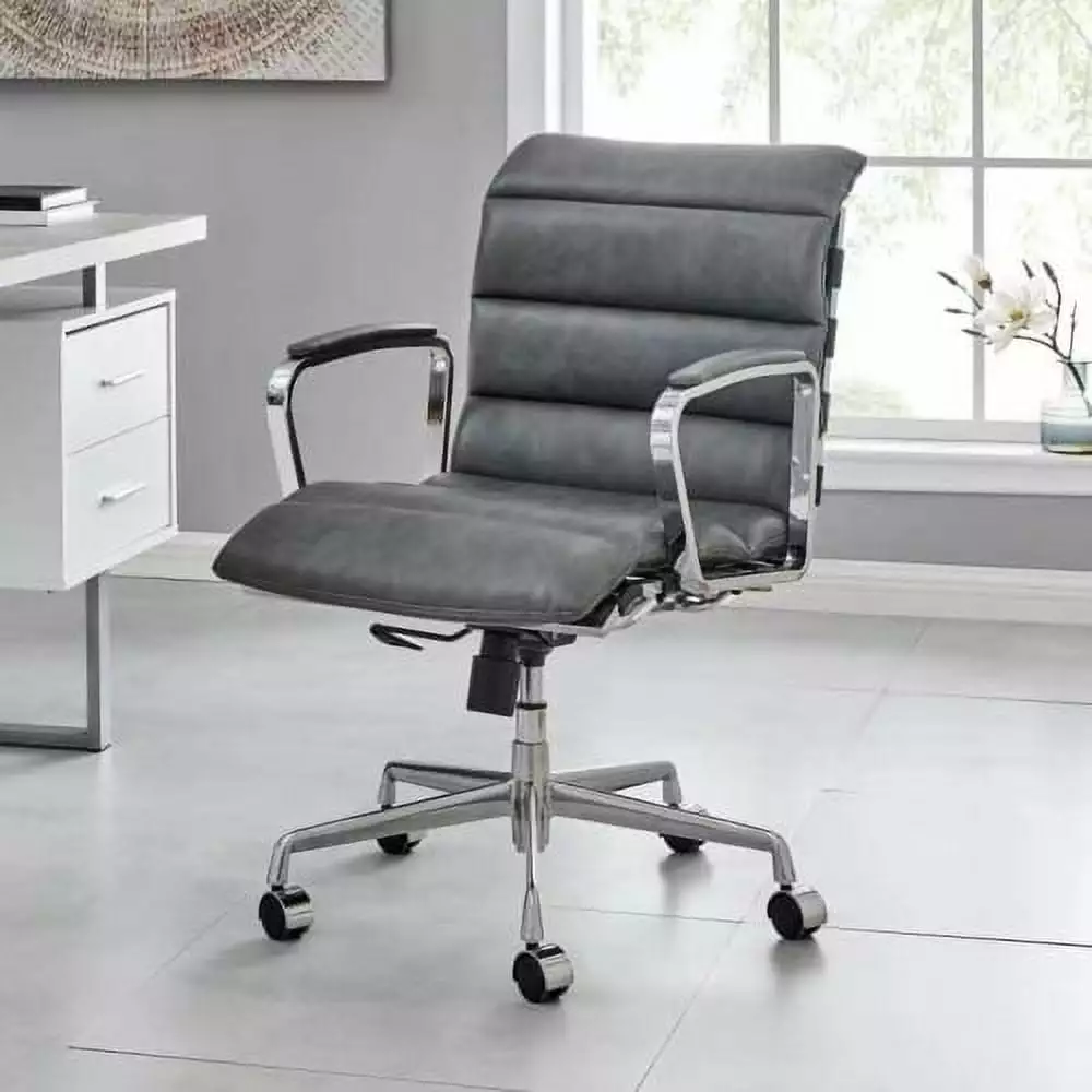 Modern Swivel Office Desk Chair Luxury Executive Boss Ergonomic Computer Chair Armrest Brown Color Metal Frame Super Dope