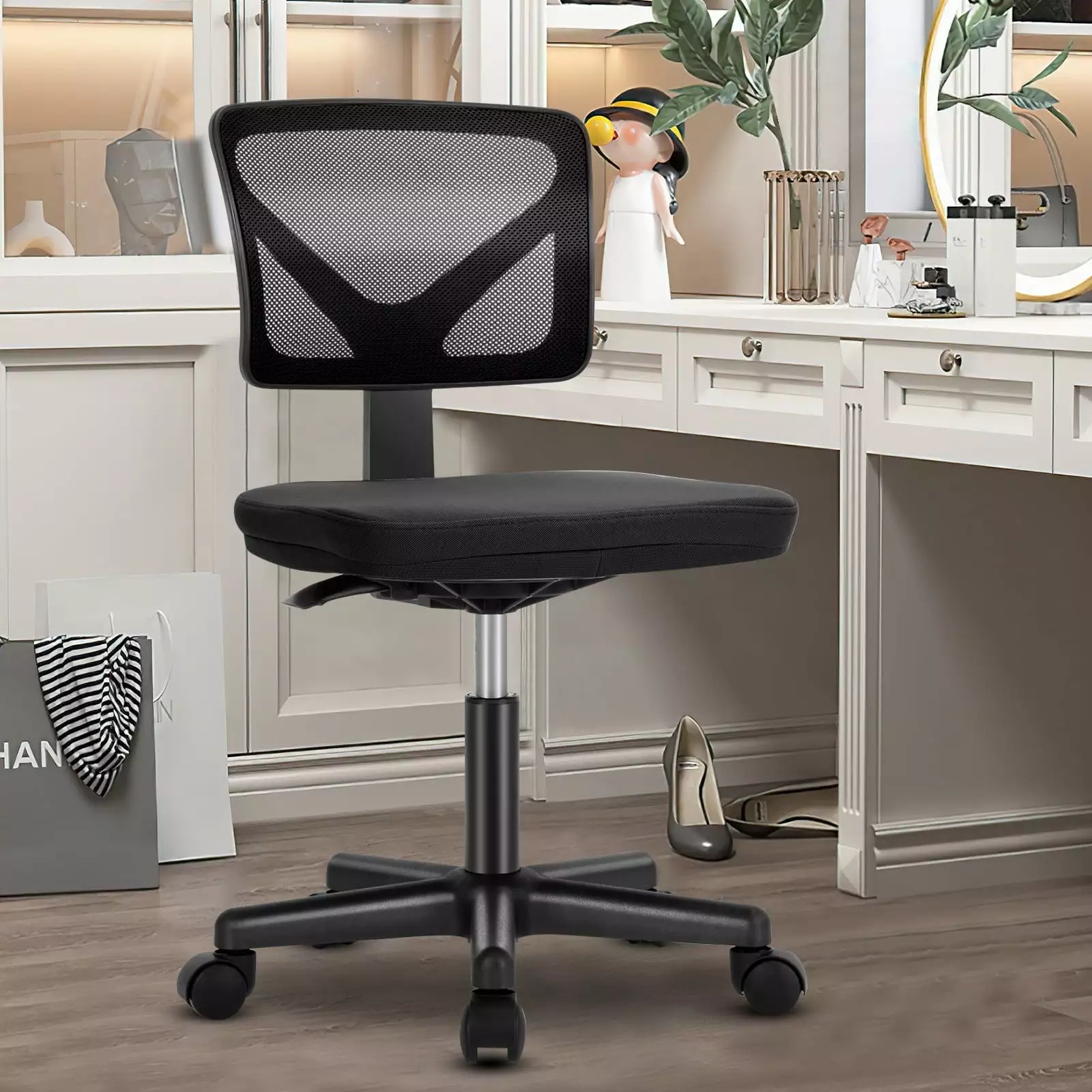 Yangming Executive Chair Adjustable Height and Swivel 250 lb Capacity Black