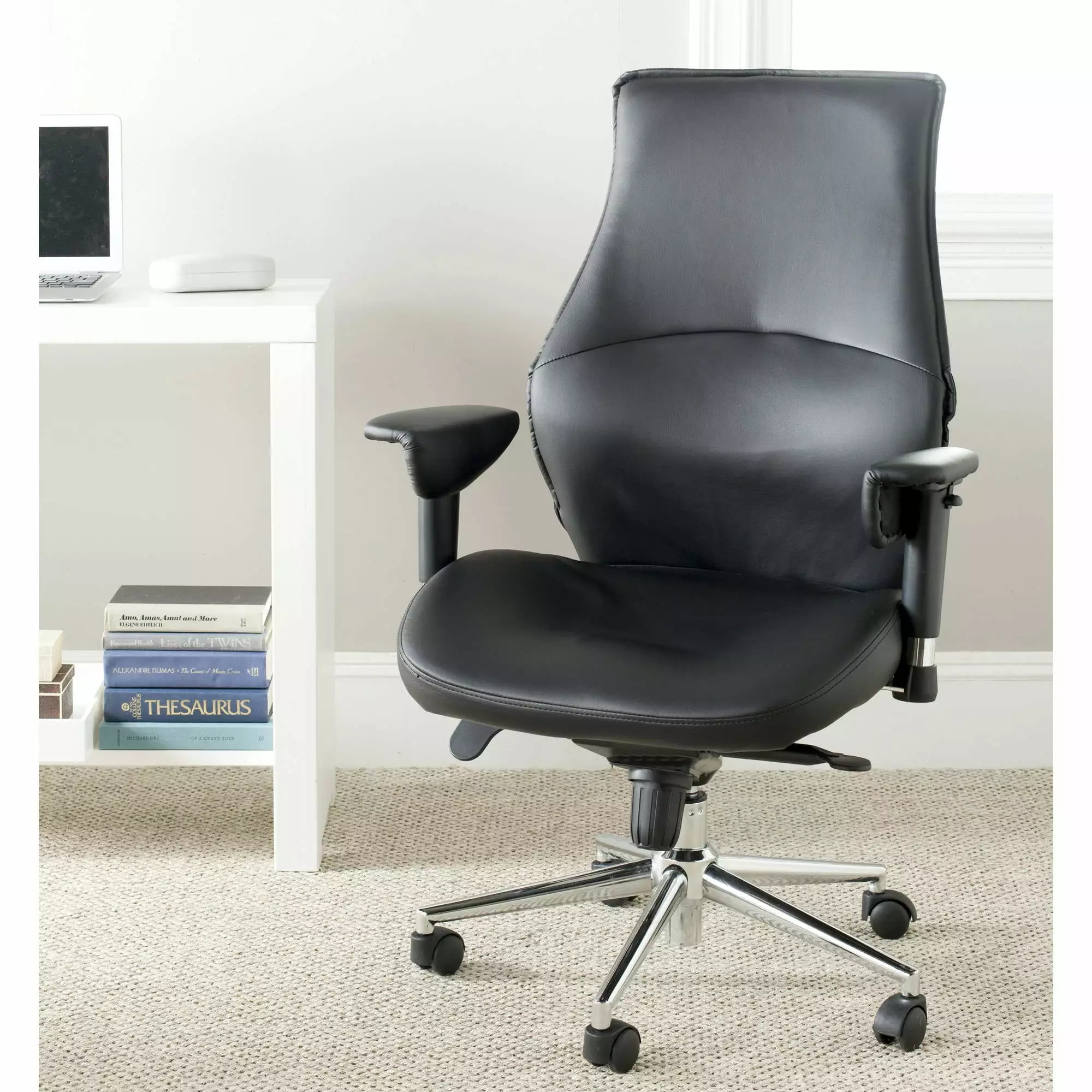 Safavieh Irving Desk Chair - Black Modern Office Chair Sleek Design and Comfortable Seating