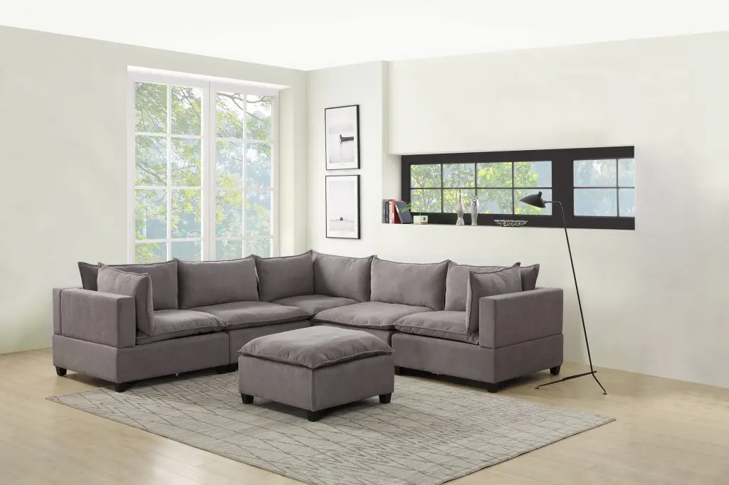 DeeHome Madison 120.5 Light Gray Fabric 6-Piece Modular Sectional Sofa Ottoman Living Room Furniture